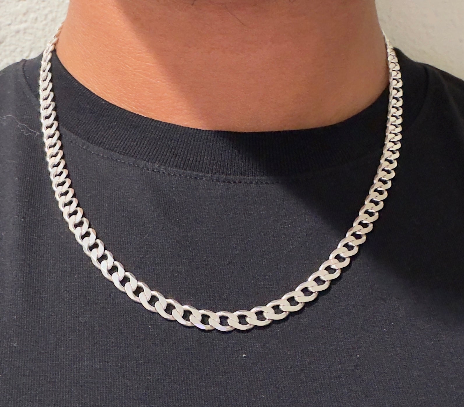 Cuban Chain (Middleweight)