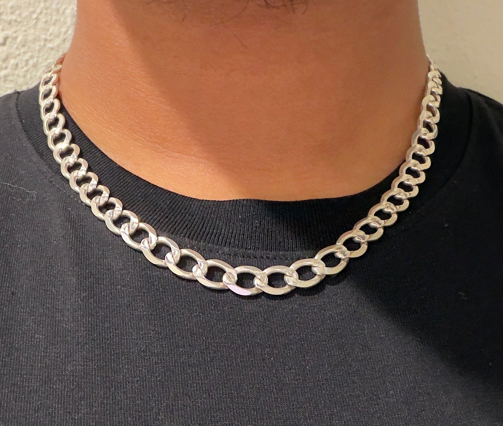 Cuban Chain (Middleweight)